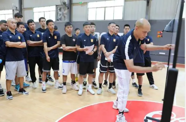 篮球教练队长训练计划书怎么写的_0